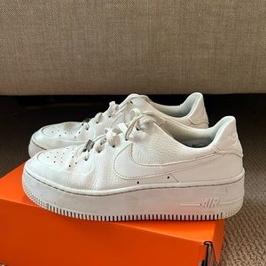Nike Air Force 1 sage low platform size 6.5 w